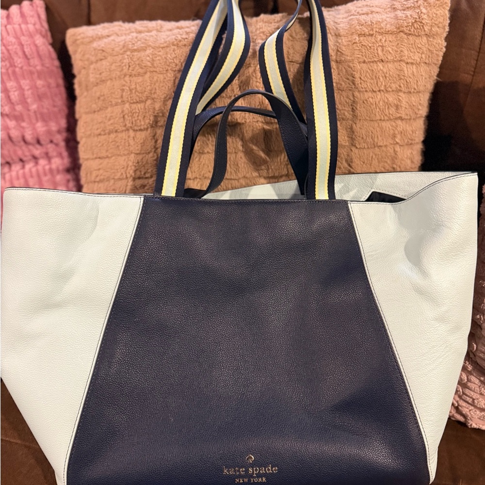 Kate Spade Rosie with Pebbled LeatherNavy and Light Blue Tote